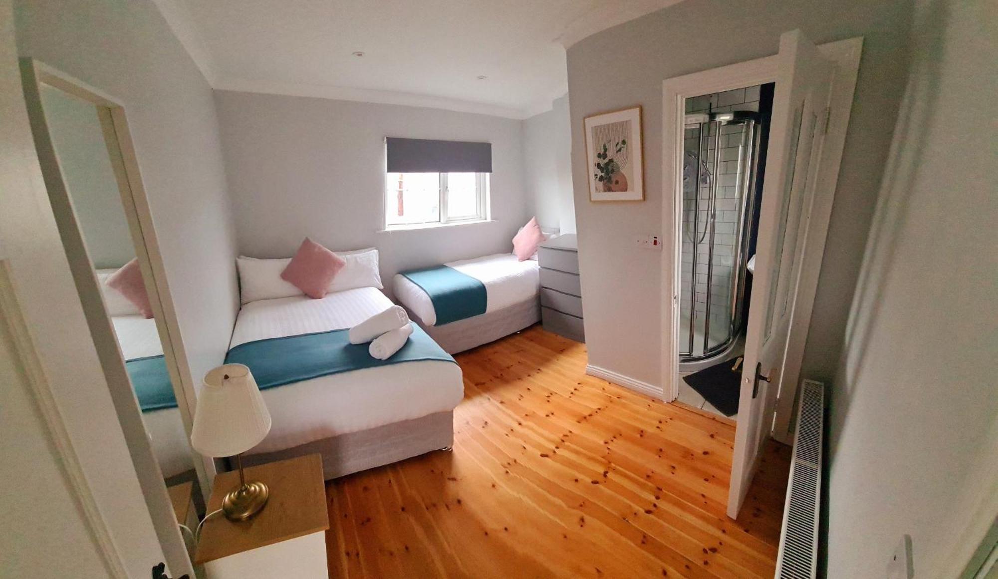 Stylish 3 Bedroom Galway House Exterior foto